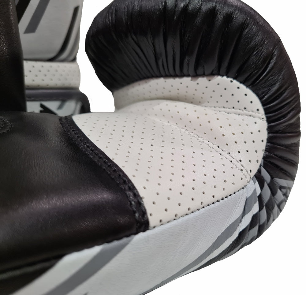 Morgan Aventus Leather Curved Bag Mitts Medium - Black